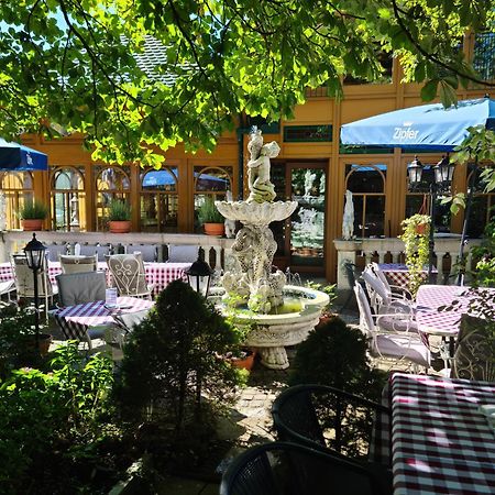 Hoeckner Plaza Hotel Attnang-Puchheim Exterior photo